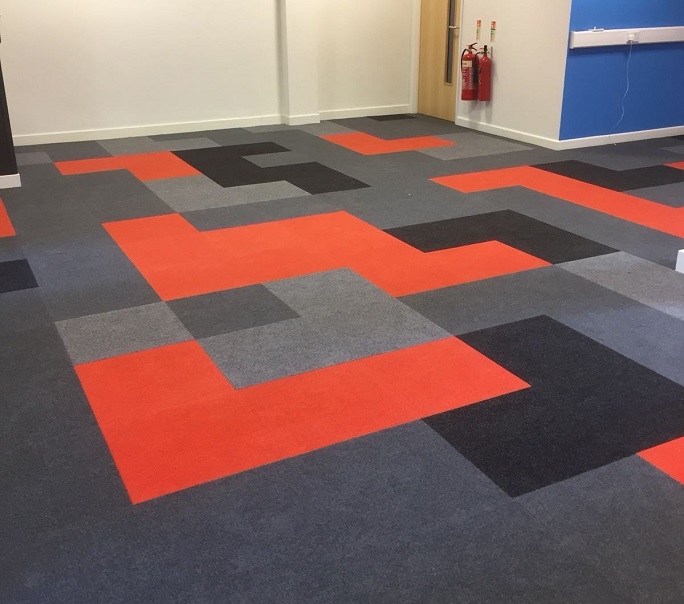Tile carpet flooring